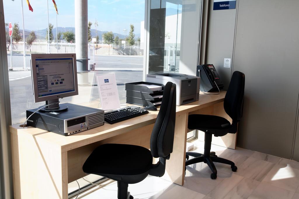 Holiday Inn Express Molins De Rei By Ihg Удобства фото