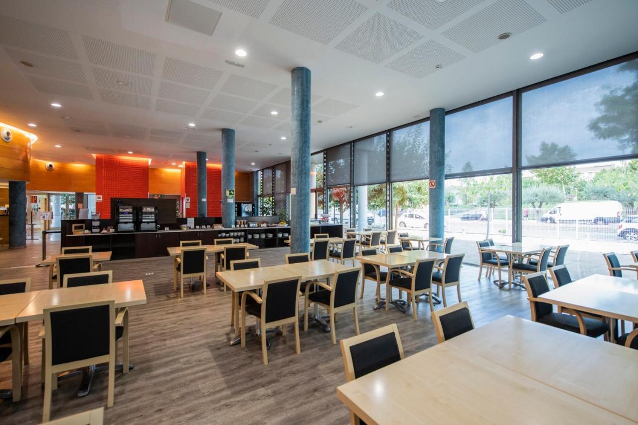 Holiday Inn Express Molins De Rei By Ihg Экстерьер фото